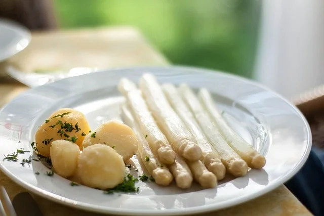 white asparagus dish